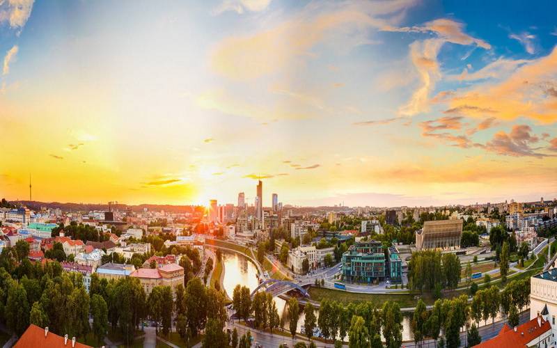 探索美国线路如何加速智能设备之间的连接与通信