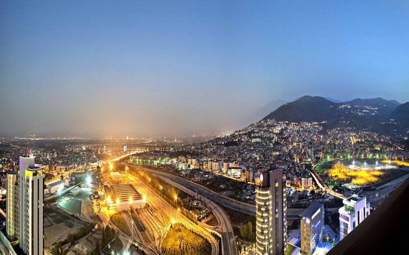 探索美国服务器在航空行业航班调度与管理中的关键角色