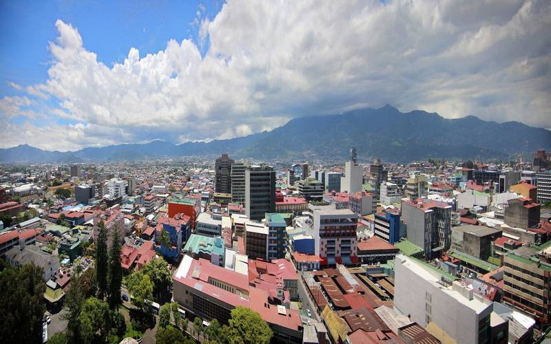 探索AI技术如何与美国服务器合作推动游戏和影视产业的创新与发展